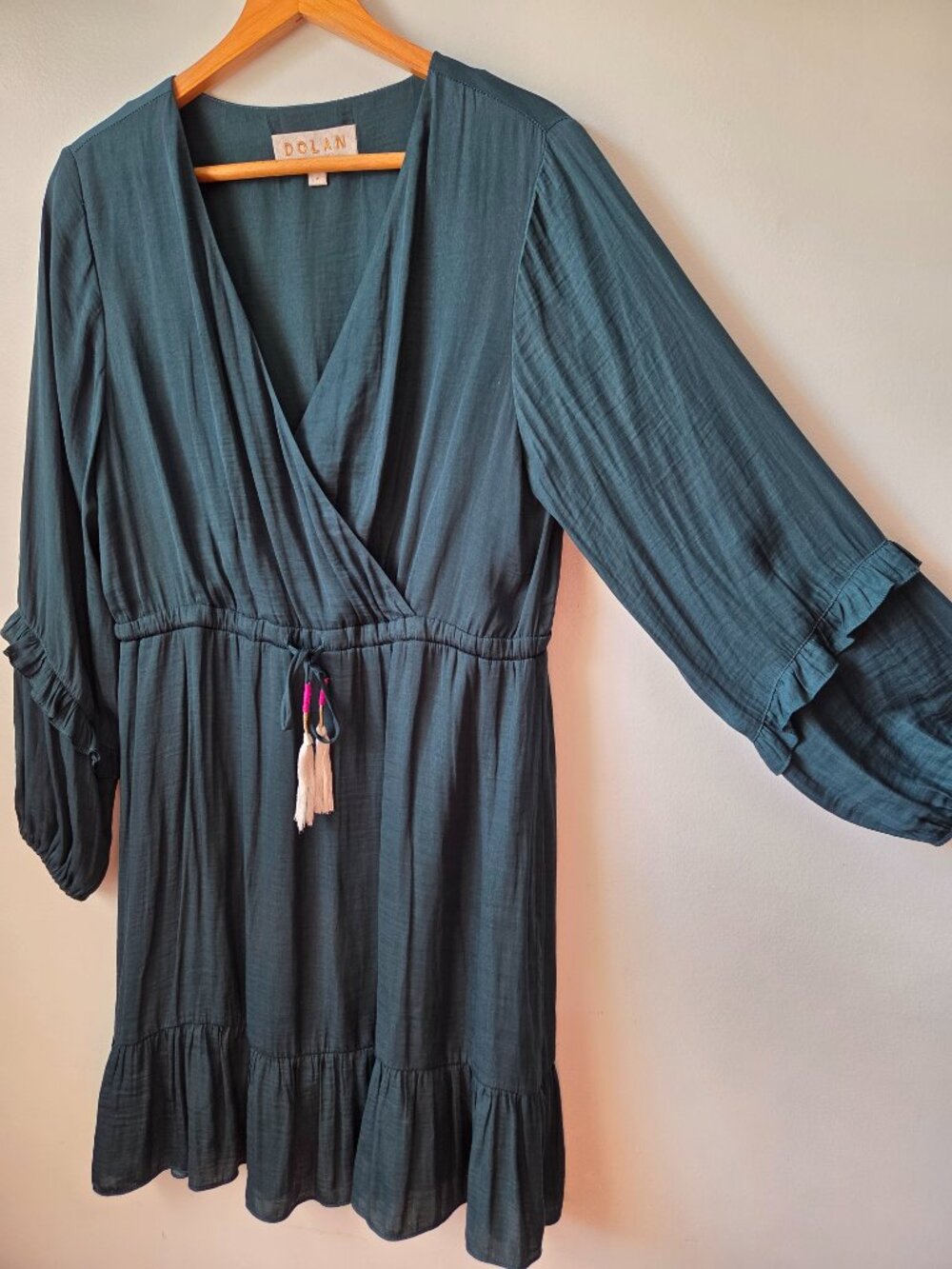 EUC ANTHROPOLOGIE DOLAN FOREST GREEN DRESS SURPLICE NECK LONGSLEEVES SIZE M